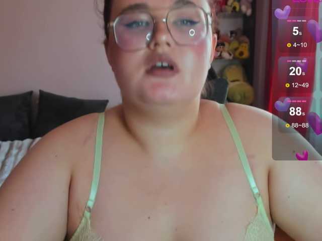 Jessica-Joy live cam on UnifiedCams