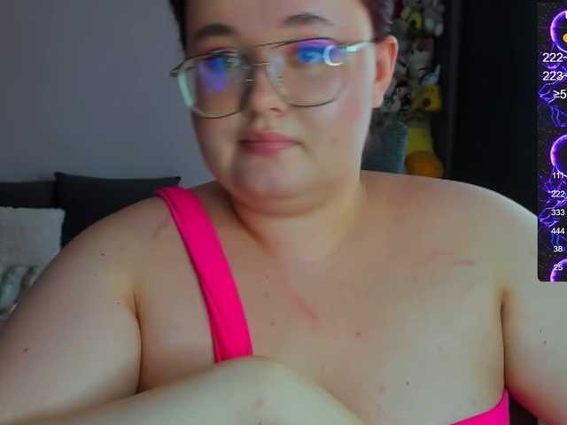 Jessica-Joy live webcam show