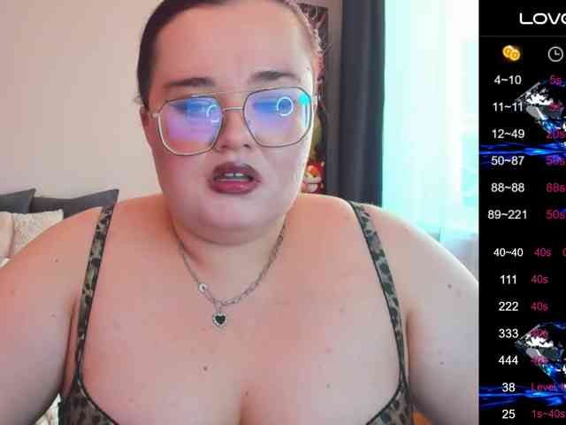 Jessica-Joy webcam