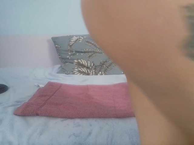 vmibabyy live cam on BongaCams