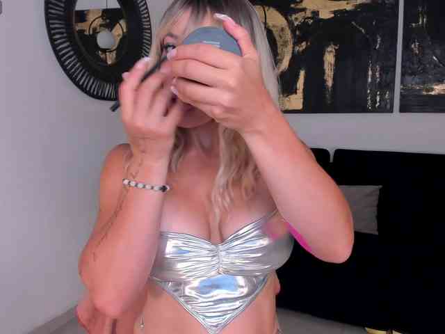IsabelBornner webcam