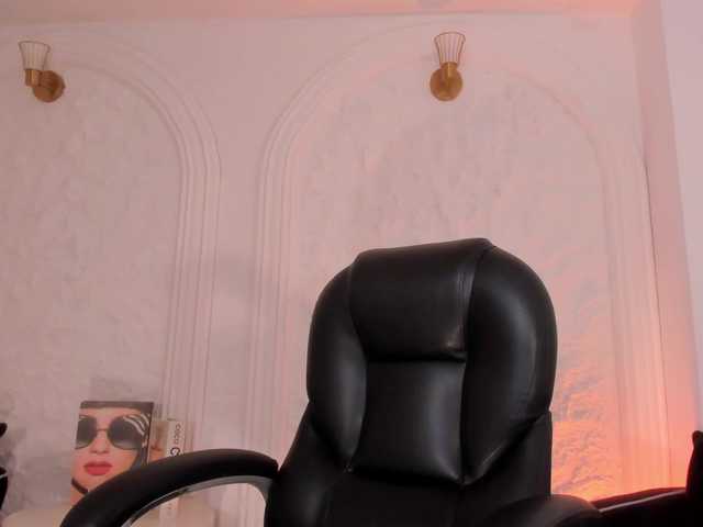MiaFarrell live webcam show