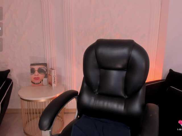 MiaFarrell live webcam show