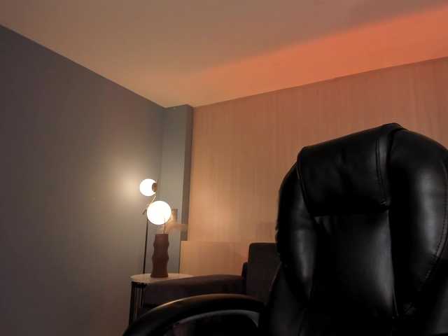 MiaFarrell live cam on BongaCams