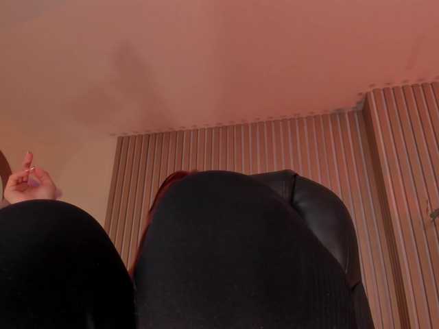 MiaFarrell live cam on BongaCams