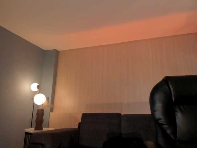 MiaFarrell live cam on BongaCams
