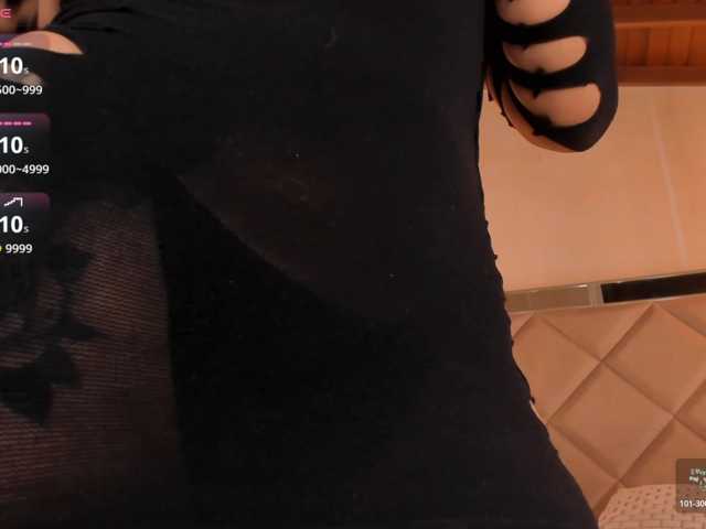 MiaFarrell live cam on BongaCams
