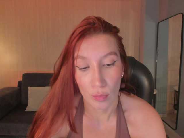MiaFarrell live cam on BongaCams