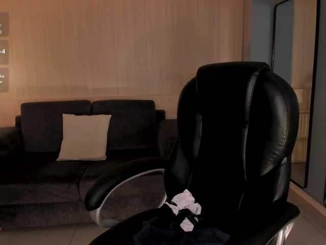 MiaFarrell live cam on BongaCams