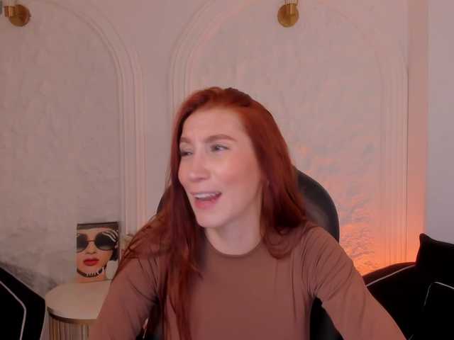 MiaFarrell live webcam show