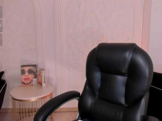 MiaFarrell live webcam show