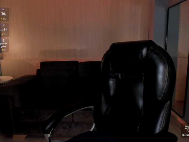miafarrell online