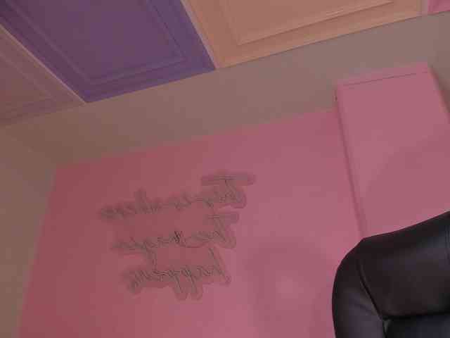MiaFarrell webcam