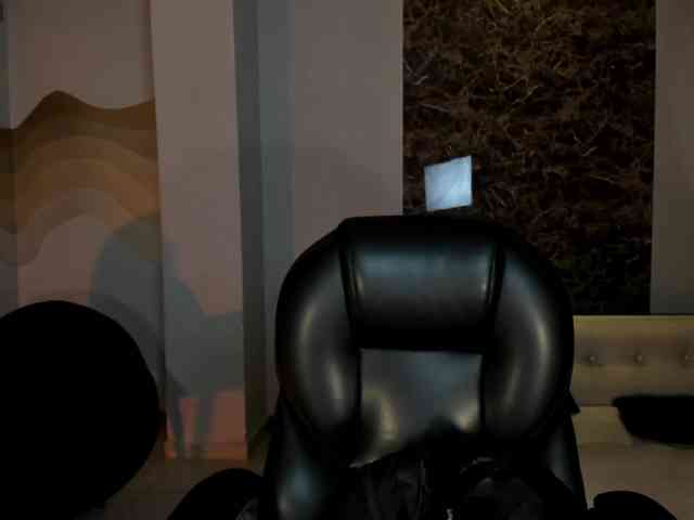 MiaFarrell webcam