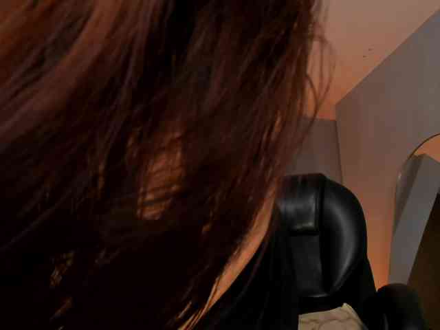 MiaFarrell webcam