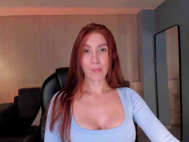 MiaFarrell Live Webcam on BongaCams