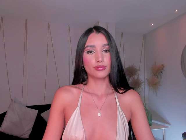 BellaCarteer's BongaCams show and profile