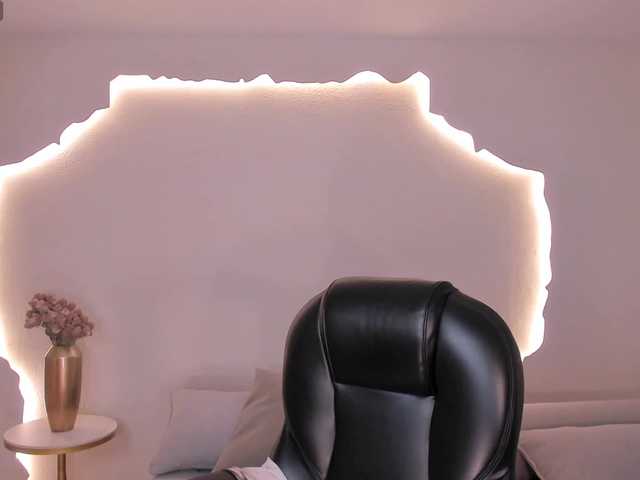 BellaCarteer live webcam show