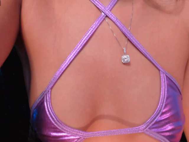 BellaCarteer live cam on BongaCams