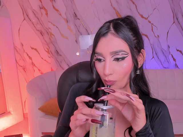 BellaCarteer live cam on BongaCams