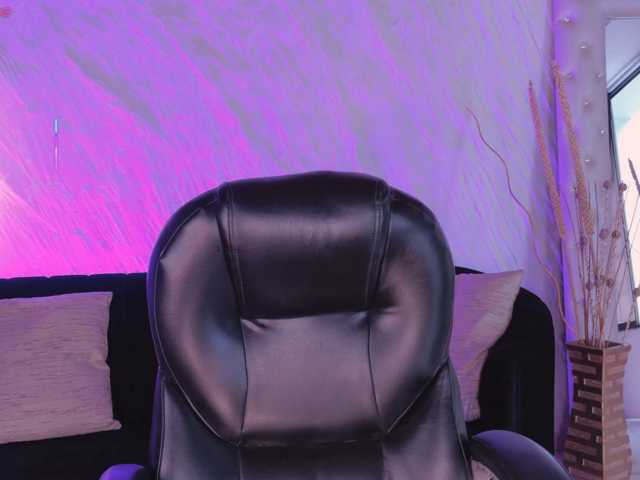 BellaCarteer live cam preview