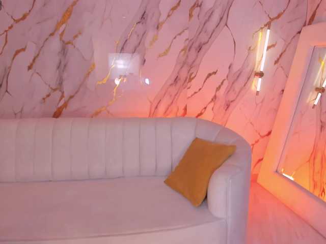 BellaCarteer live cam on BongaCams