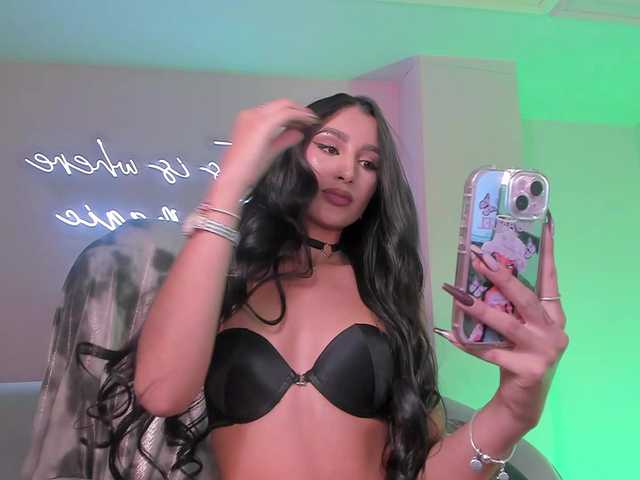 BellaCarteer live cam on BongaCams