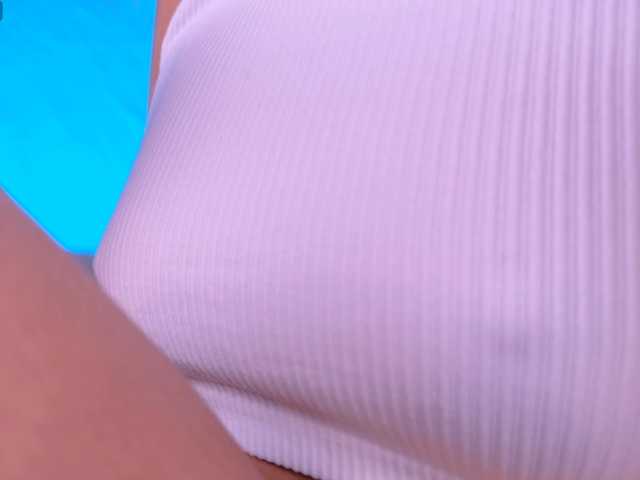 BellaCarteer live cam on BongaCams
