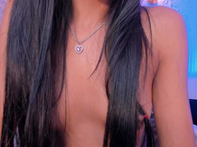BellaCarteer live cam on BongaCams