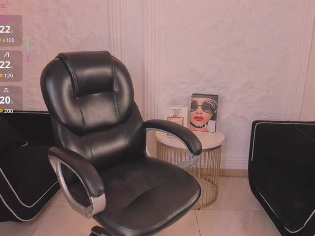 BellaCarteer live cam on BongaCams