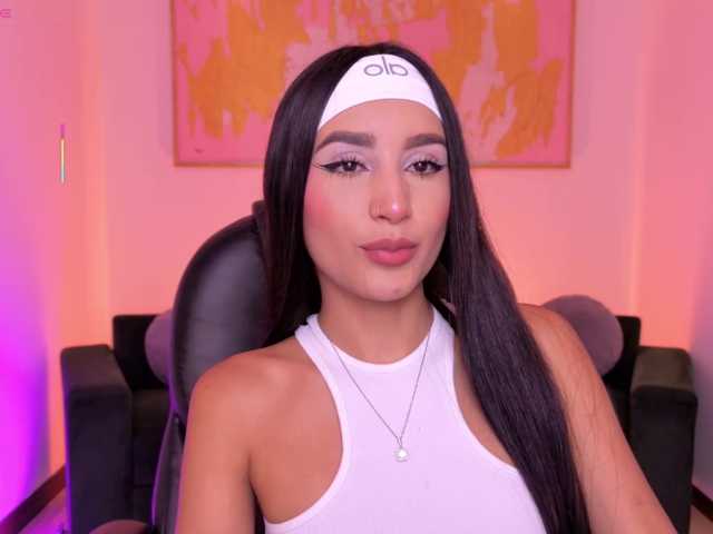 BellaCarteer live cam on BongaCams