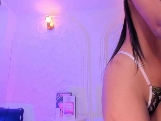 BellaCarteer live cam on BongaCams