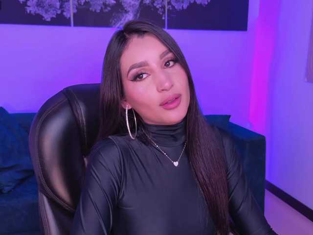 BellaCarteer live cam on BongaCams