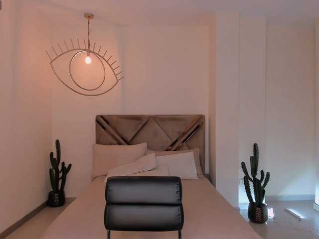 BellaCarteer's BongaCams show and profile