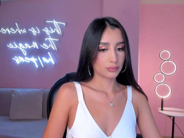 BellaCarteer live cam on BongaCams