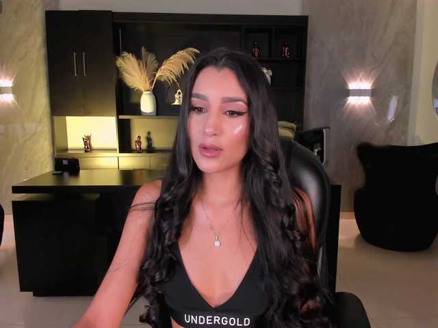 BellaCarteer live cam on BongaCams