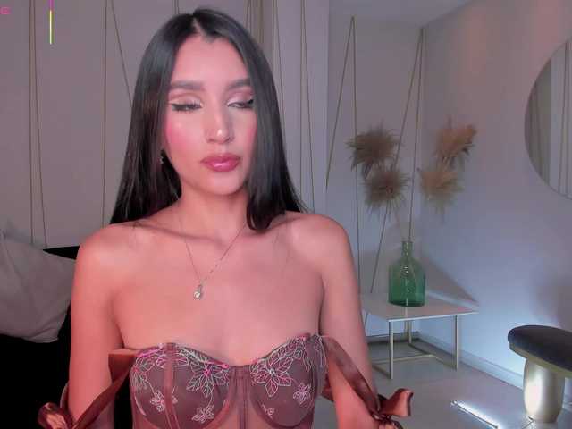 BellaCarteer's BongaCams show and profile