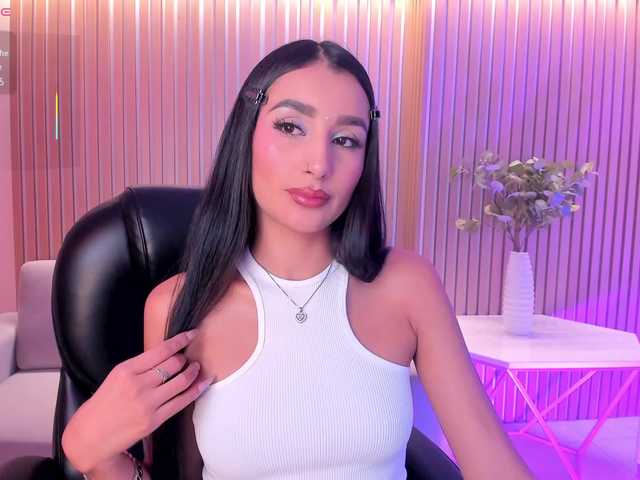 BellaCarteer live cam on BongaCams