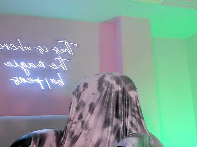 BellaCarteer live webcam show