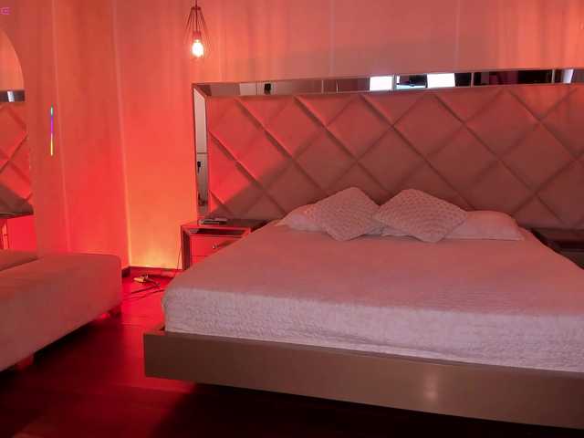 BellaCarteer live cam on BongaCams