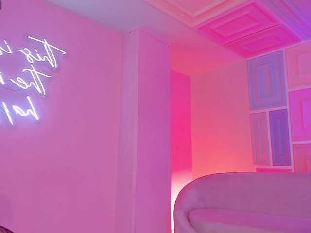 BellaCarteer live webcam show