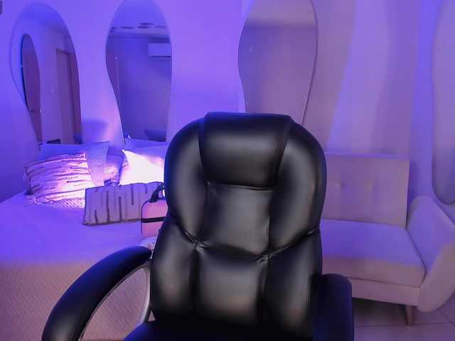 BellaCarteer live cam on BongaCams