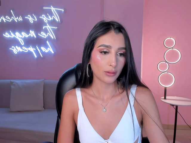 BellaCarteer live cam on BongaCams