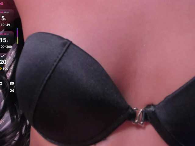 BellaCarteer live cam on BongaCams