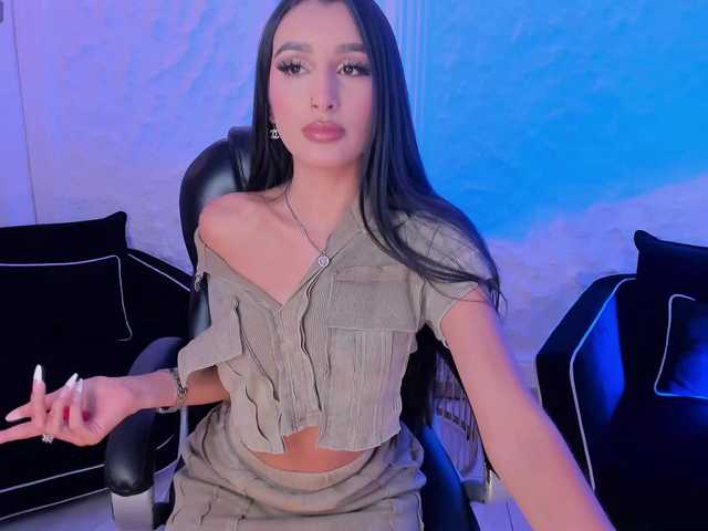 BellaCarteer live cam on BongaCams