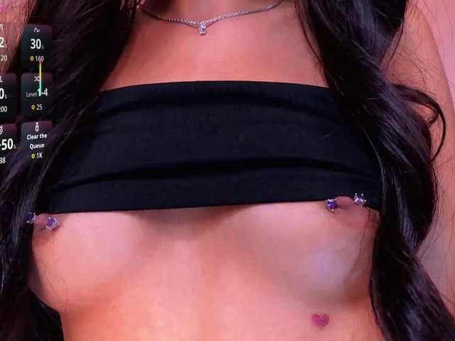 BellaCarteer live cam on BongaCams