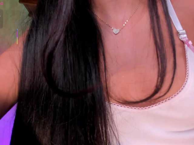 BellaCarteer live cam on BongaCams