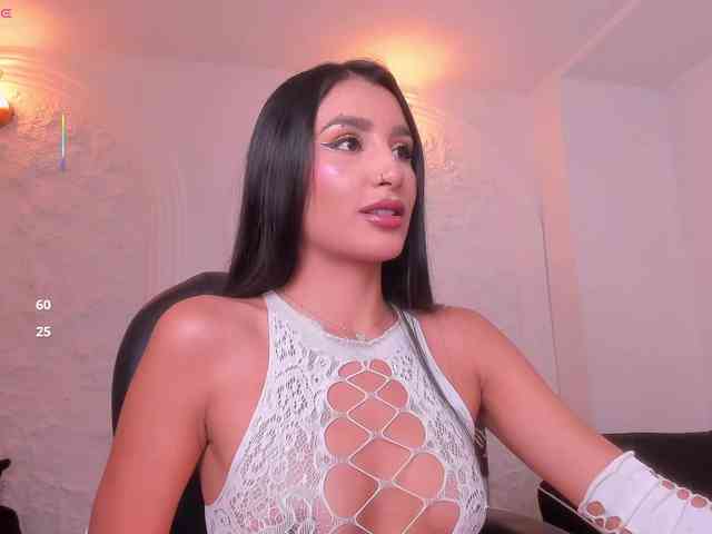Bellacarteer's cam show statistics and live stream