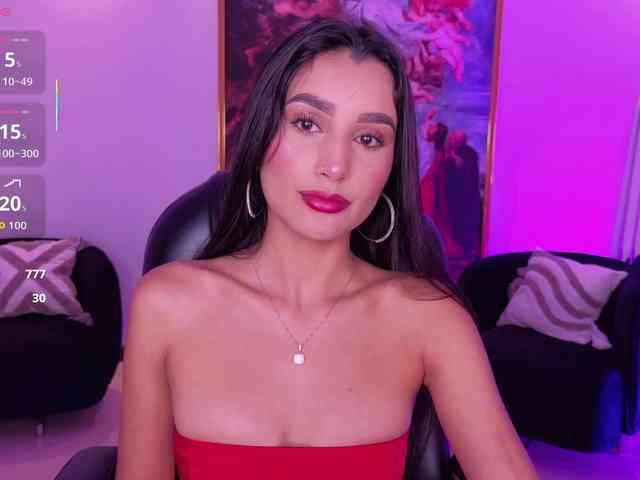 strip chat live BellaCarteer
