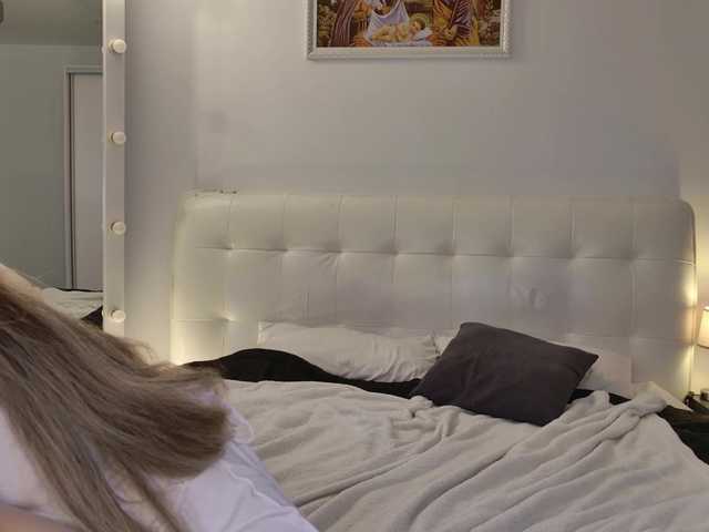 Live трансляция LustElise - Runet.cam